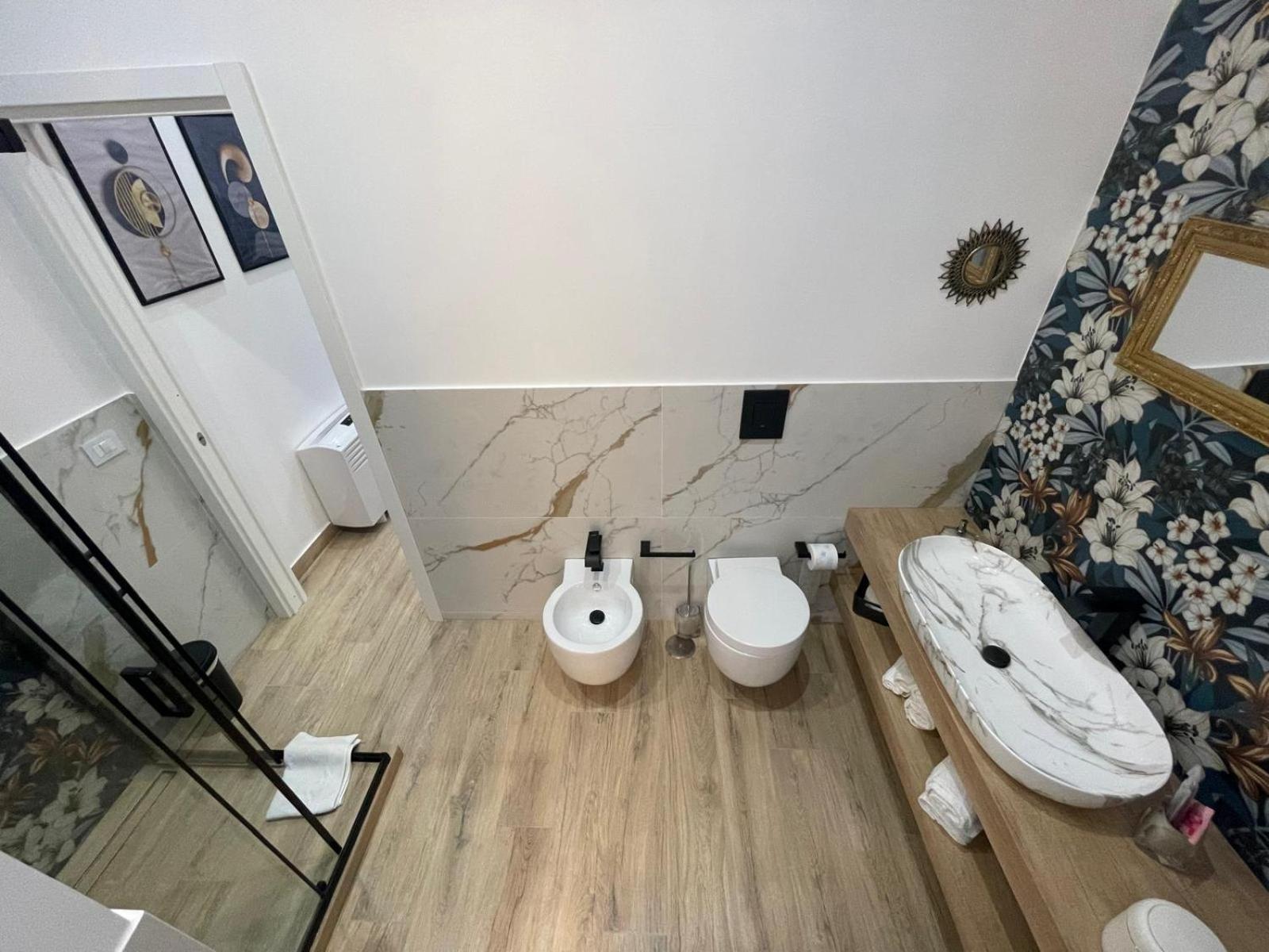 Urban Chic Suite Toledo Napoli Ngoại thất bức ảnh